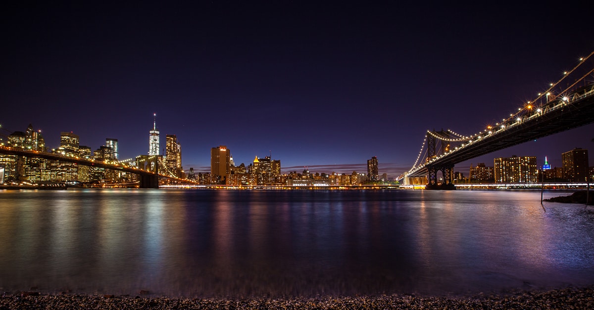 Manhattan skyline at night