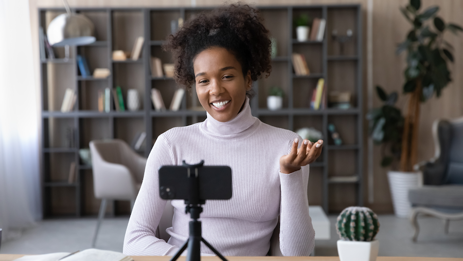 Woman using social media as an influencer. 